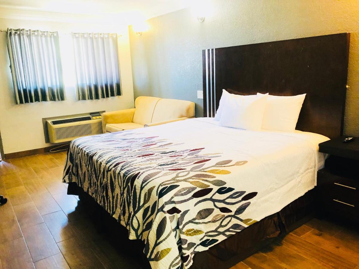 Budget Inn And Suites Crowley Экстерьер фото